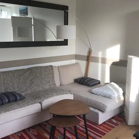 Beautiful Bright, Cosy Apt Near Parc De Belleville *